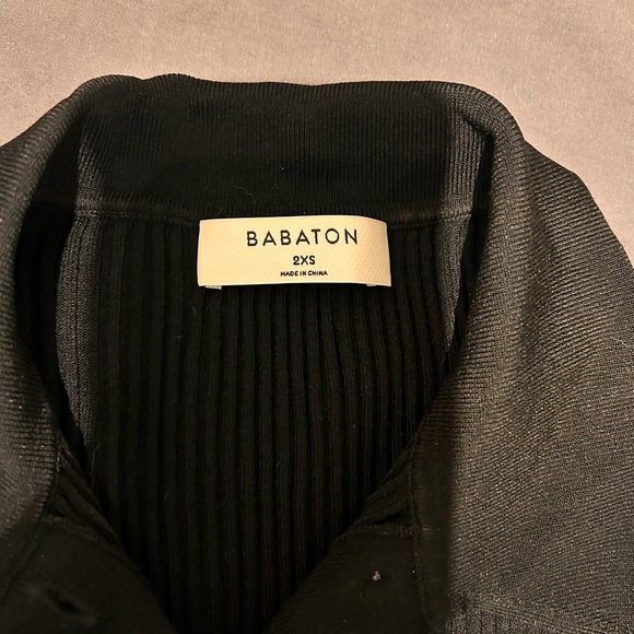 Aritzia Babaton Longsleeve Button Up Polo / Sweater - Picture 2 of 2